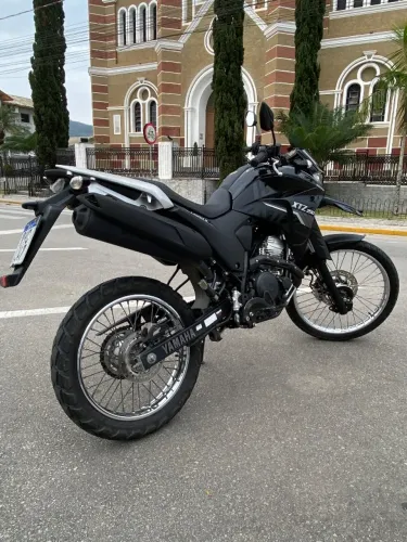 XTZ LANDER 250 PRETA FILÉ