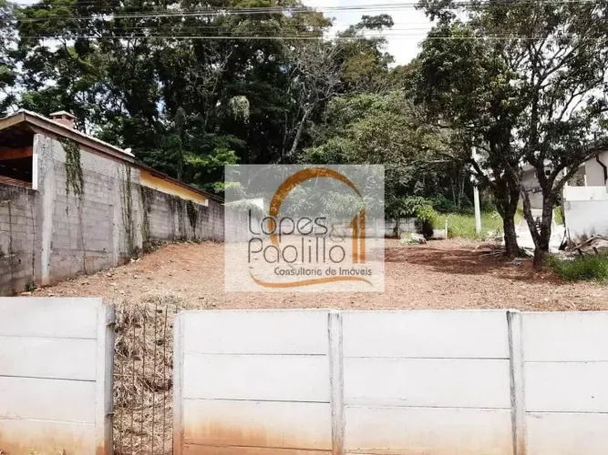 Ótimo terreno à venda no bairro Retiro das Fontes em Atibaia!