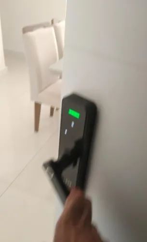 Instalação de fechadura eletrônica
