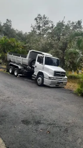 Lindo Mercedes-Benz Truck 1620 muito conservado km original