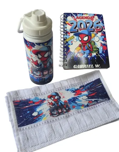 Kit escolar personalizados a partir de 140,00