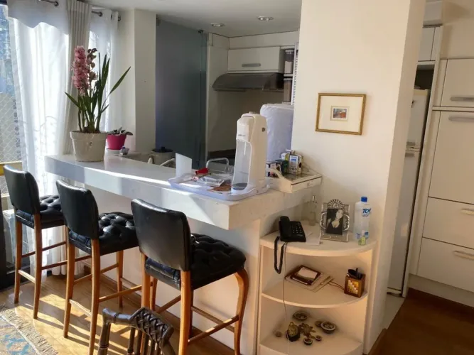 Venda · 2 dormitórios no Cond Edif Jardim América