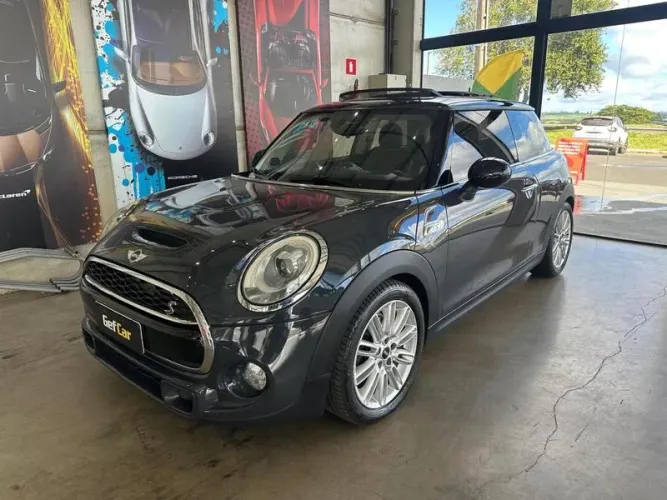 Mini Cooper 2.0 16V Twinpower Gasolina S 2P Steptronic 2017
