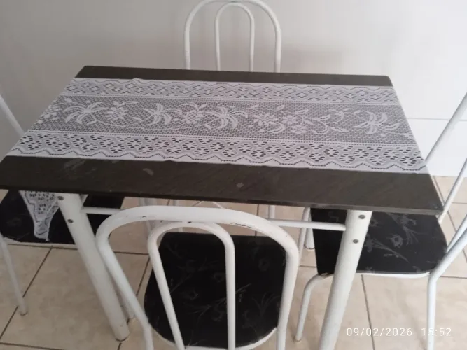 Mesa de pedra de granito pequena