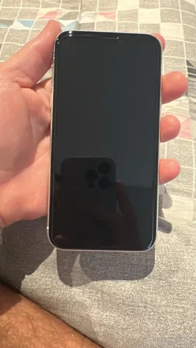 iPhone 11 128