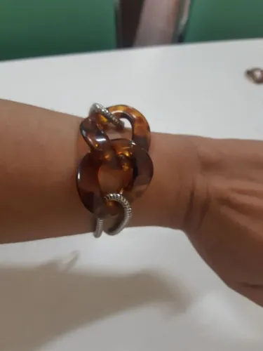 bracelete em aço inox e elos em acrílico
