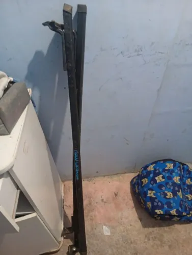 Vendo rack de carro semi novo 70$