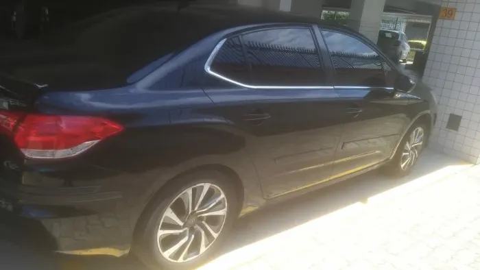 Citroen C4 Lounge Tendance 2.0 Flex 4P Aut. 2015