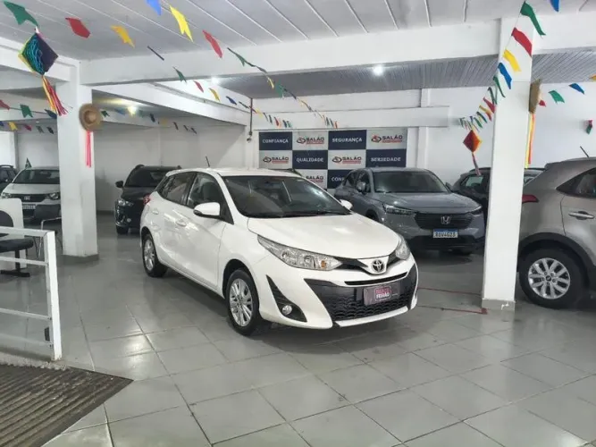 Toyota Yaris XL 1.3 Flex 16V 5P Aut. 2019