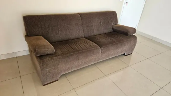 Sofá em tecido super confortável 2,10mt x 0,90mt