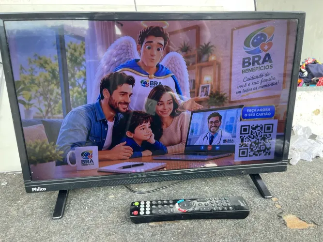 TV monitor Philco 24 polegadas funcionando perfeitamente super bem conservada