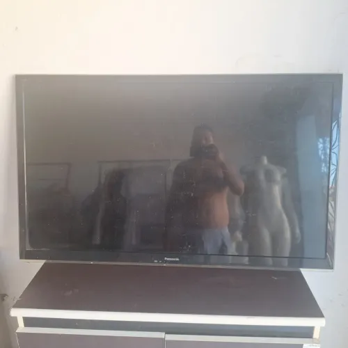 TV PANASONIC 47 POLEGADAS 