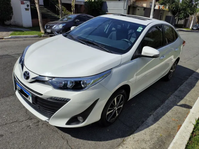 Toyota Yaris XLS Connect Sed. 1.5 Flex 16V Aut. 2021
