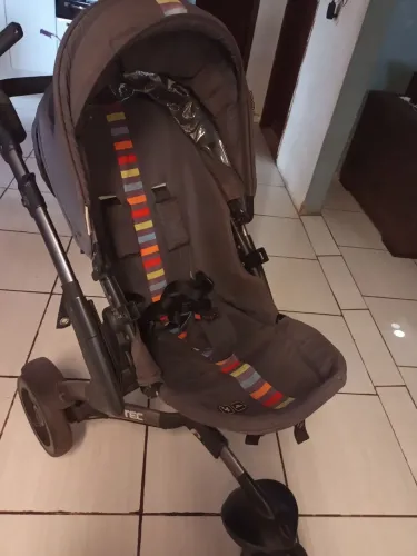 Carrinho de bebê