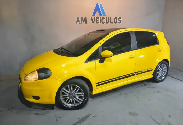 Fiat Punto Sporting 1.8 Flex 8v/16v 5P 2011