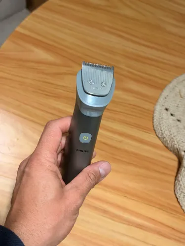 Barbeador Philips 10 em 1