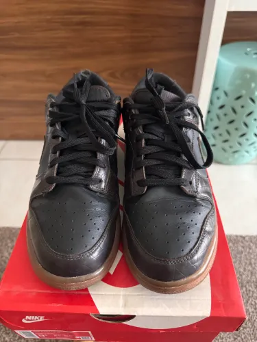 Nike dunk low velvet brown and black