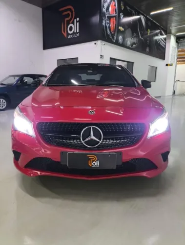 Mercedes-Benz CLA-200 Urban 1.6 TB 16v/flex Aut. 2014
