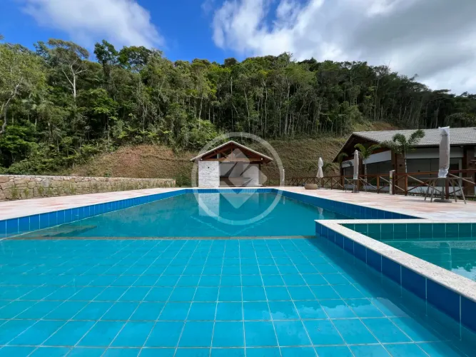 Lote Plano em Condomínio com 300m² à venda por R$ 280.000 - Prata - Teresópolis/RJ codigo: