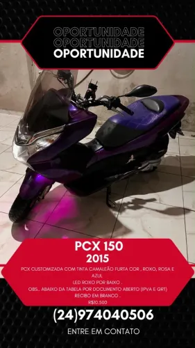 Moto customizada, tinta camaleão (roxa, azul , rosa) com Led roxo . Cor documentada