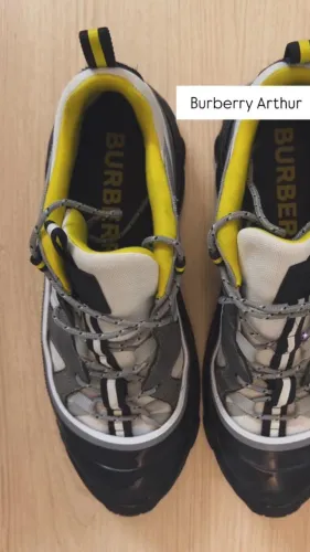 Tênis Burberry Arthur Trainers black/ yellow 