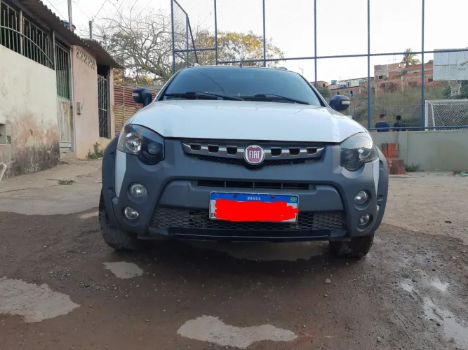 Fiat Strada Adventure1.8/ 1.8 Locker Flex CD 2020