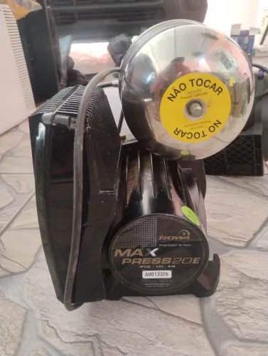 PRESSURIZADOR DE ÁGUA ROWA PRESS 20E 220V 60HZ
