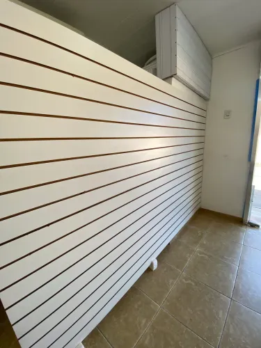 Painel canaletado