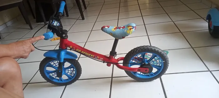 Bicicleta de equilíbrio