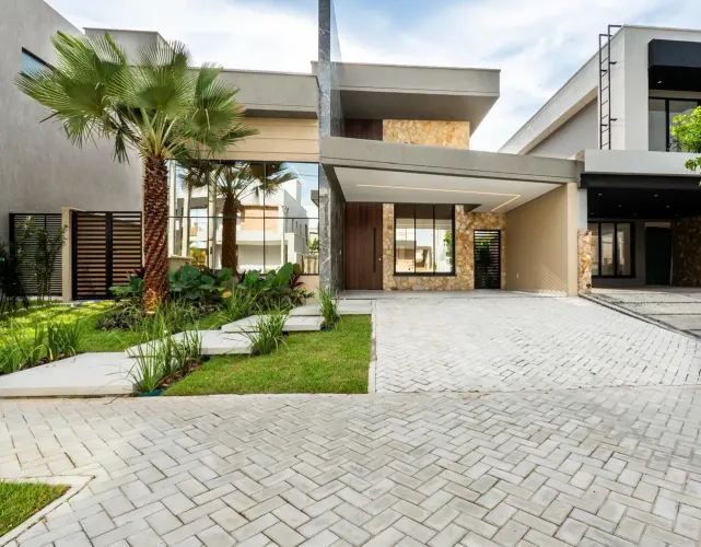Casa plana 3 suítes com piscina Terras 3 na Cidade Alphaville Eusébio