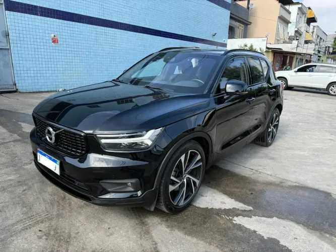 Volvo XC40 T-5 R-design 2.0 252cv AWD 2019