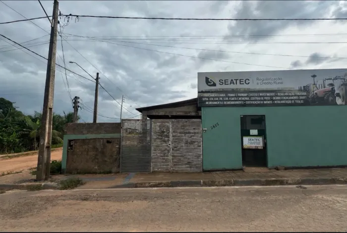 Vendo 2 apartamentos e 1 ponto comercial em São João da Baliza 