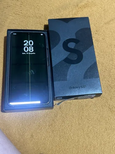 Vendo Samsung S 22 com defeito na tela