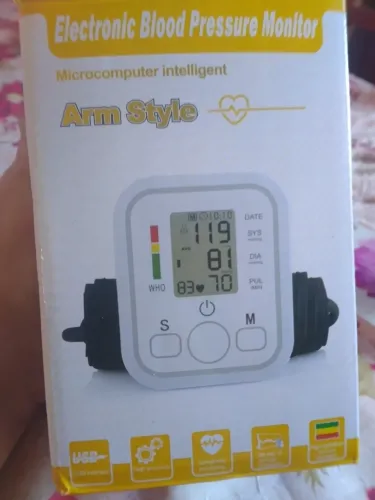 Aparelho de pressão digital com braçadeira novo