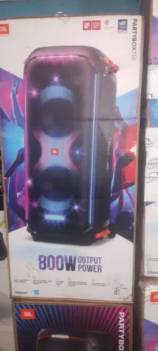jbL partybox 710 lacrada zero bala apenas 3.799 reais aceito cartão ZAP *90 aprove