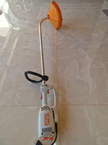 Roçadeira sthil elétrica 60