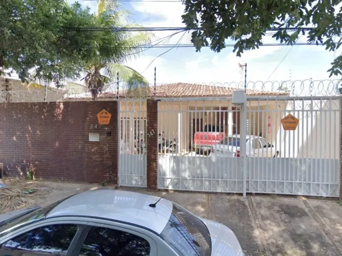 Casa 204 m² - Jardim Cuiabá - Cuiabá - MT