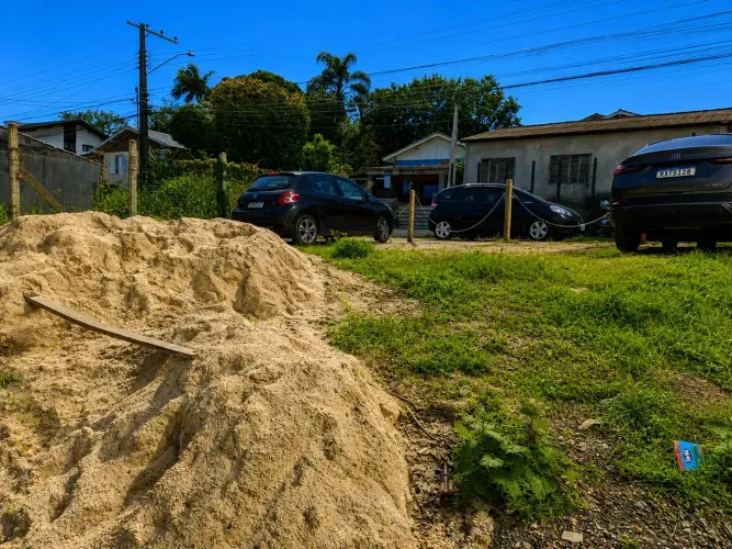 Terreno à venda no bairro Agronômica Florianópolis