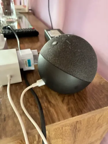  VENDO ALEXA ECHO DOT 5ª GERAÇÃO - PRETA