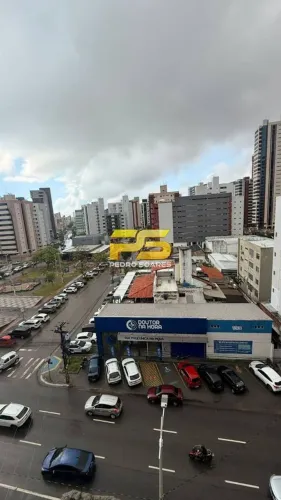 SALAS COMERCIAIS À VENDA