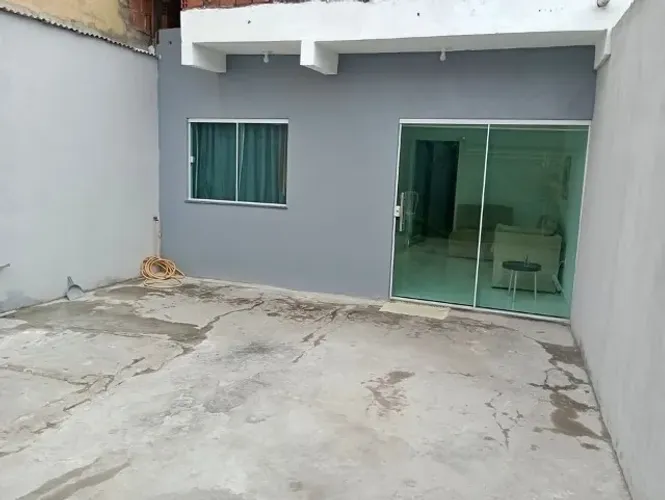CASA A VENDA NO JAPIIM 