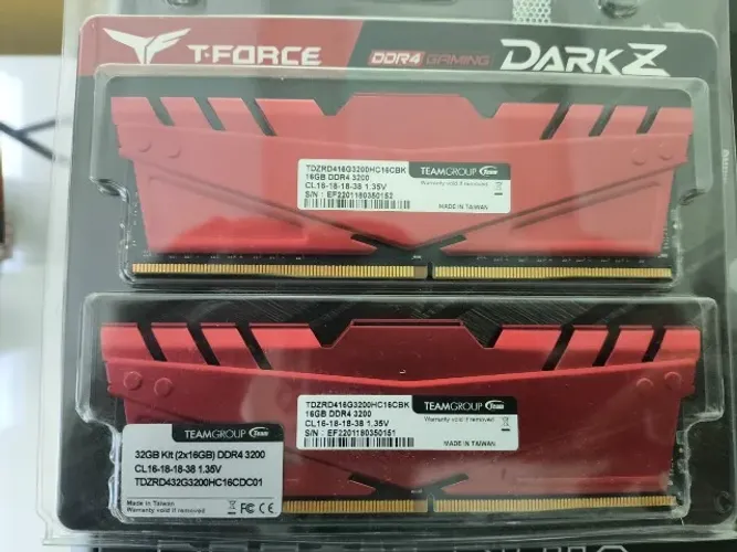 MEMÓRIA RAM 32GB DDR4 3200MHZ CL16