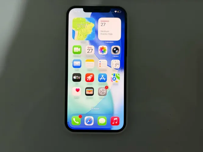 iPhone 12 Pro Max Azul - com detalhes