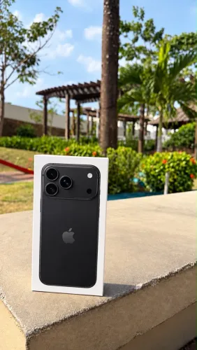 iPhone 18 pro max 512gb