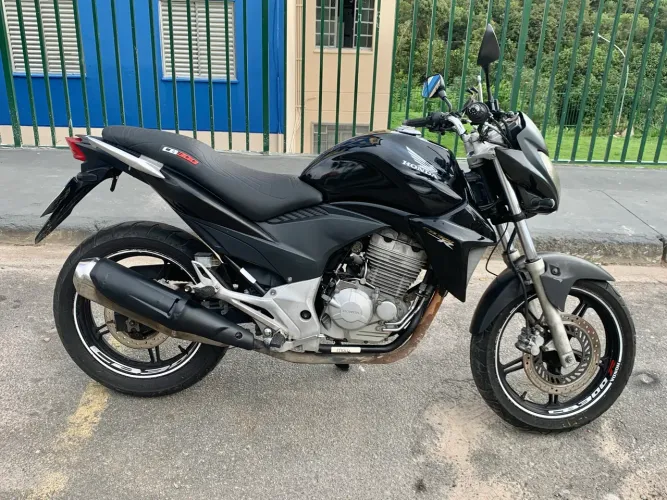 Cb 300r flex 2013 impecável aceito trocas em motos de menor valor
