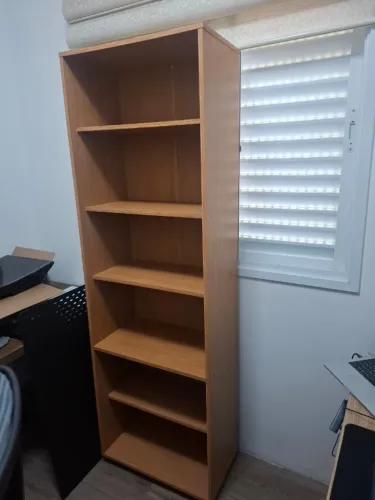 Estante de Livros