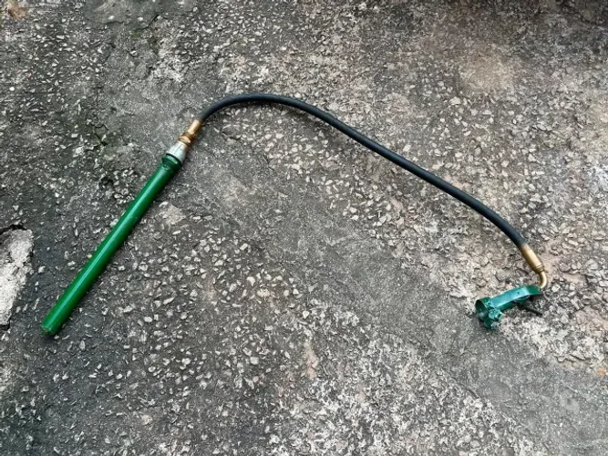 Vibrador de concreto acionado por furadeira vídeo na descrição