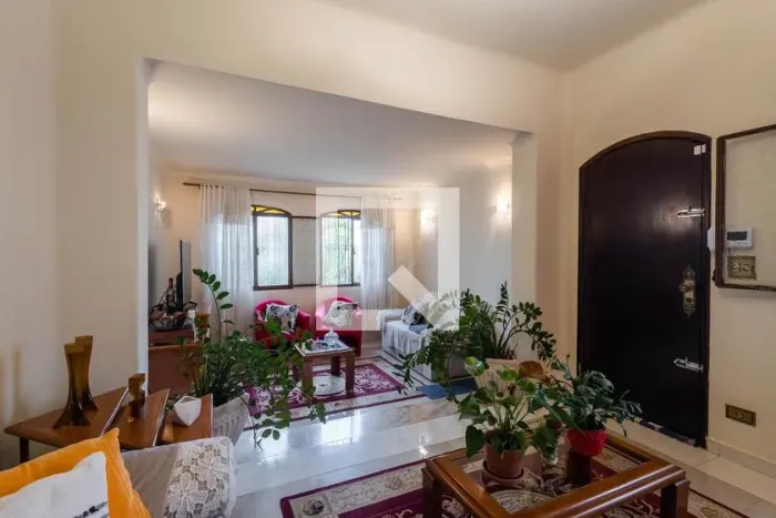 Casa à Venda - Vila Madalena, 4 Quartos, 200 m2
