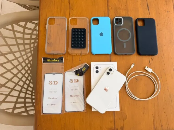 Iphone 11 branco 64 gb