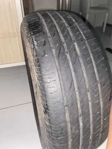 Pneu continental aro 16 em perfeito estado!